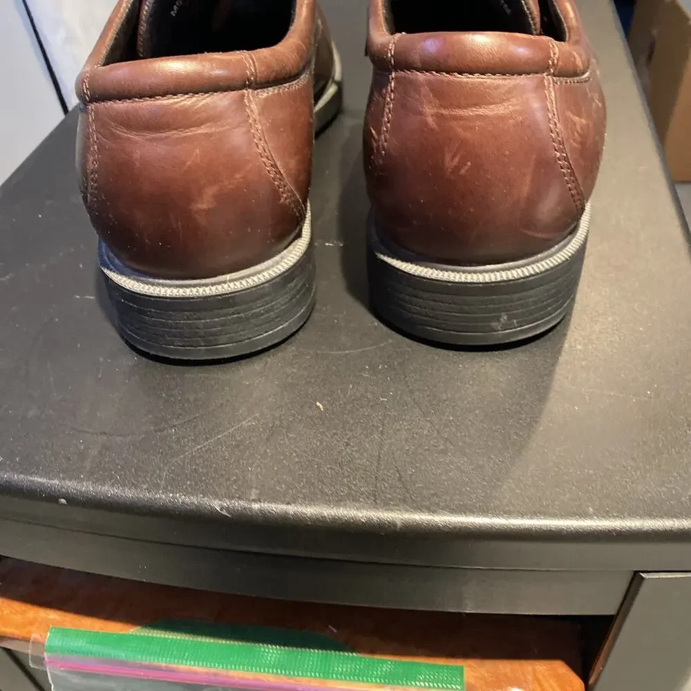 ROCKPORT M9401 Men’s Causal Brown Leather Oxford Size 11M